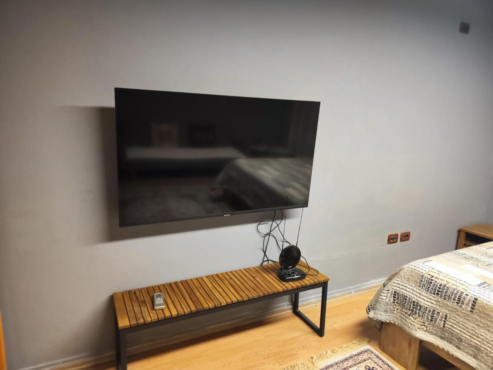 The Best Guesthouse In Тирана Экстерьер фото