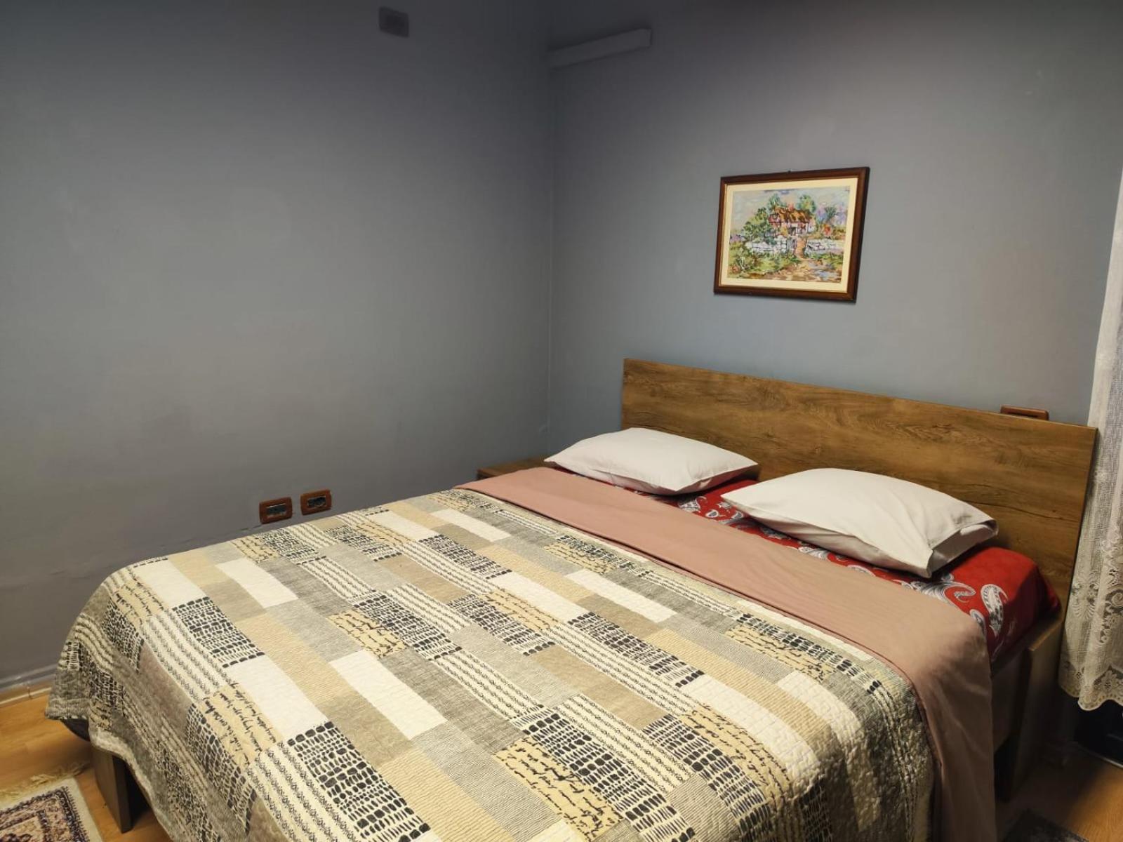 The Best Guesthouse In Тирана Экстерьер фото